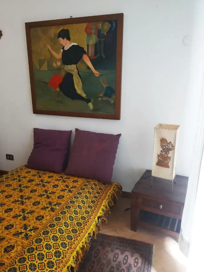 Affittacamere Hotel Camera silenziosa con bagno privato in centro città Palermo